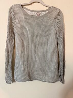 Sundance Light Gray Mesh Layered Pullover, S